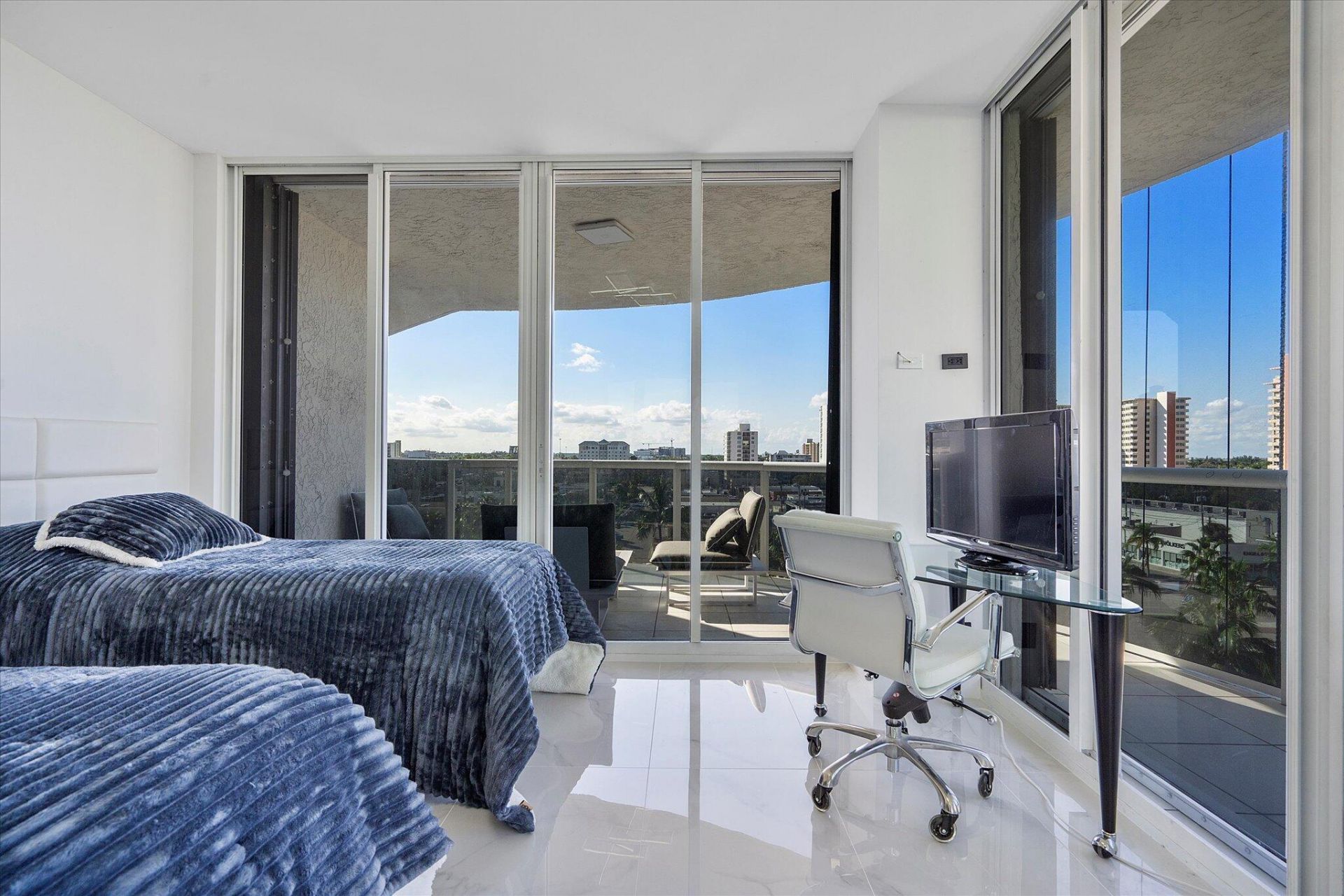 3100 N Ocean Boulevard, Unit 601, Fort Lauderdale, FL 33308 Photo