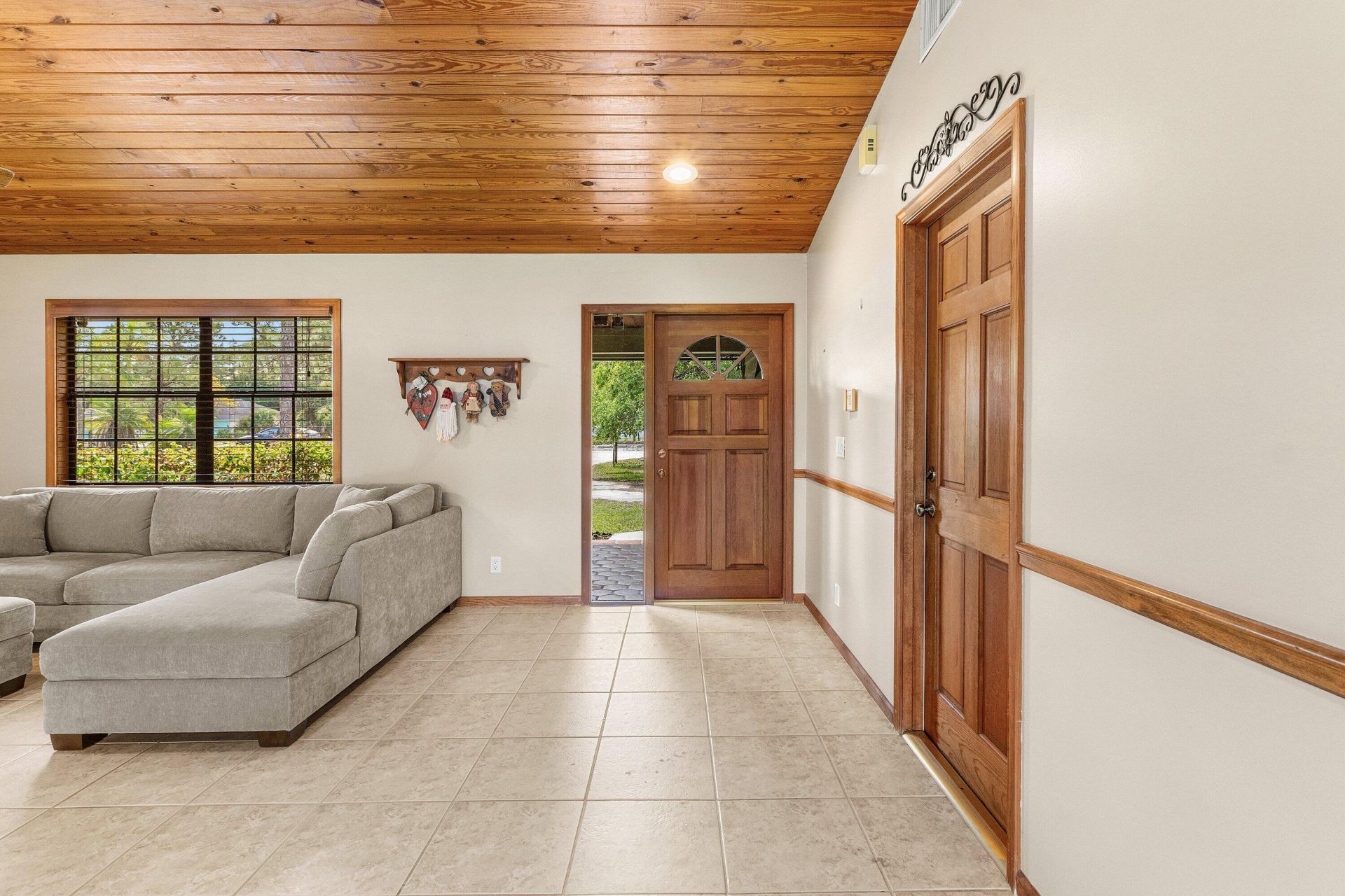 13829 62nd Court N, West Palm Beach, FL 33412 Photo