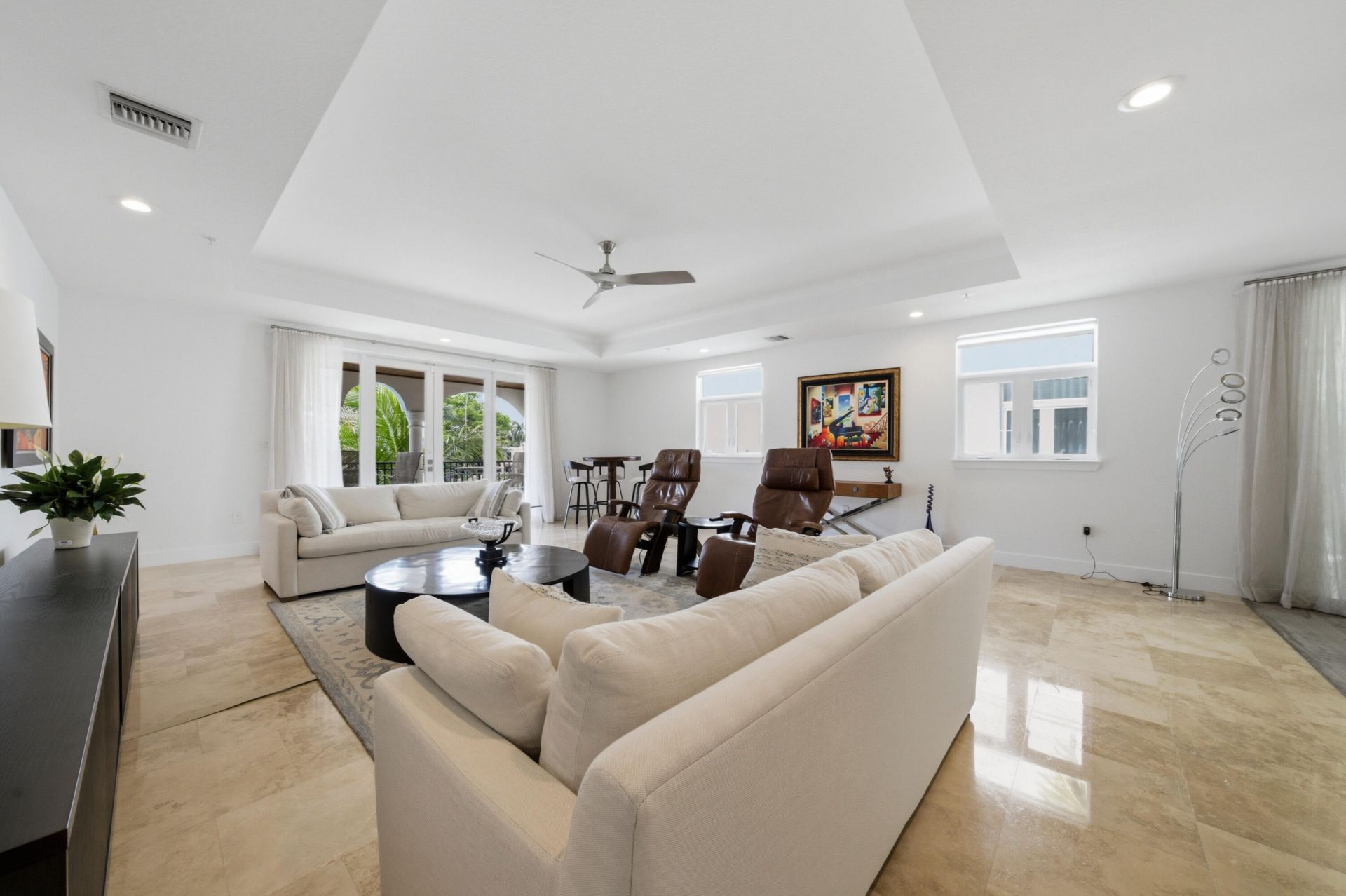 69 Isle Of Venice Drive, Fort Lauderdale, FL 33301 Photo
