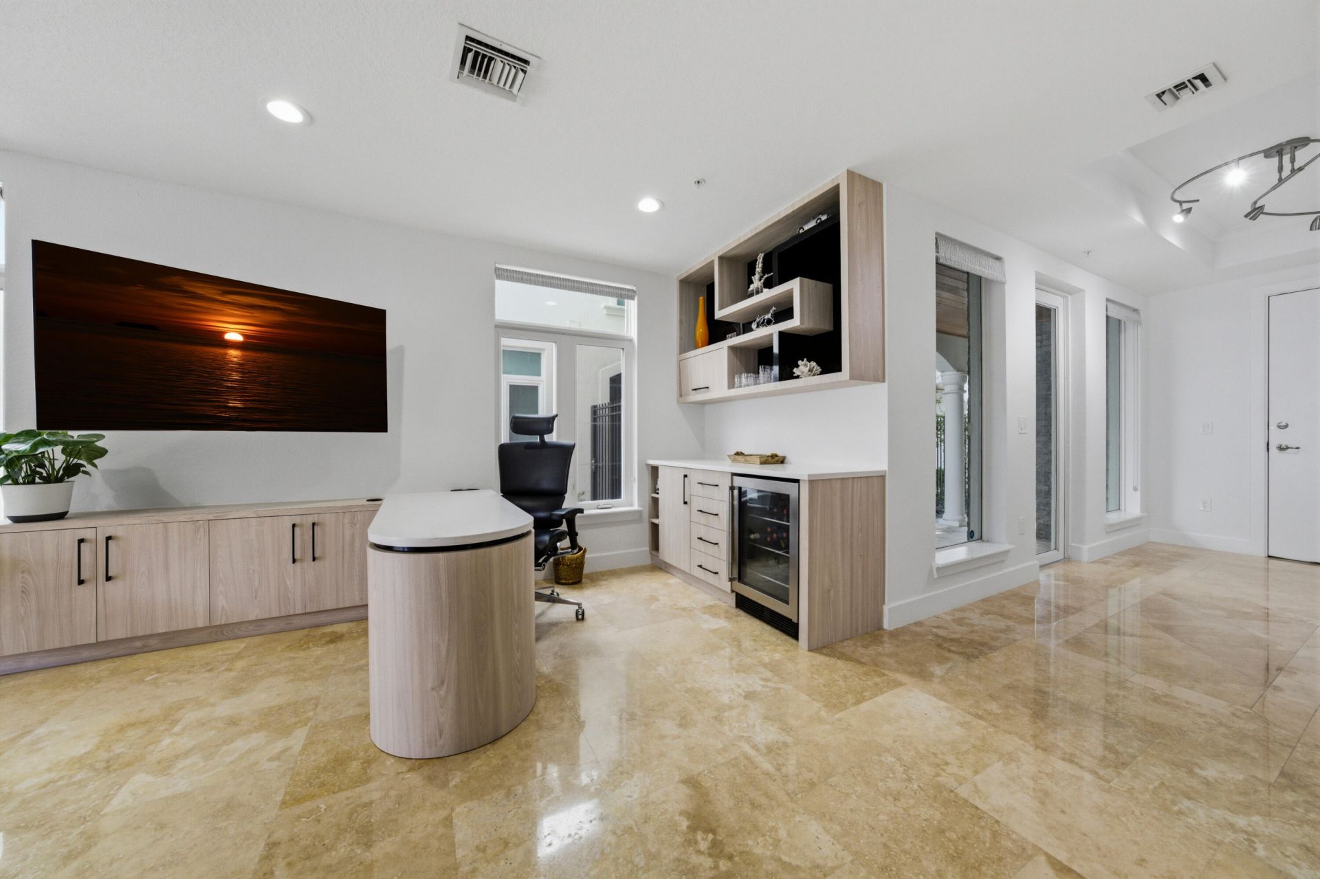 69 Isle Of Venice Drive, Fort Lauderdale, FL 33301 Photo