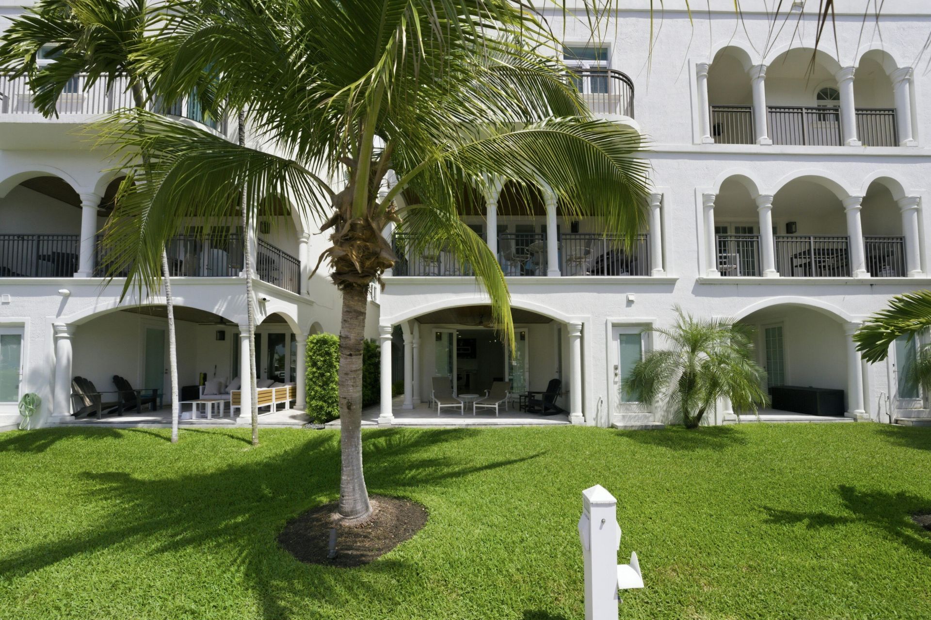 69 Isle Of Venice Drive, Fort Lauderdale, FL 33301 Photo