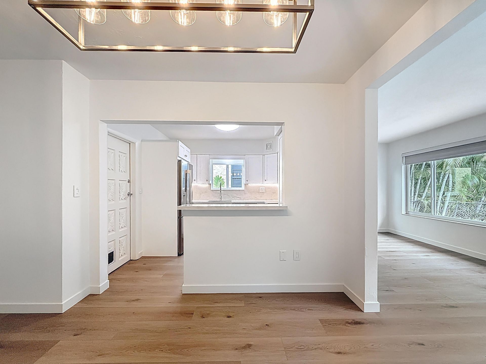 323 Velarde Avenue, Coral Gables, FL 33134 Photo