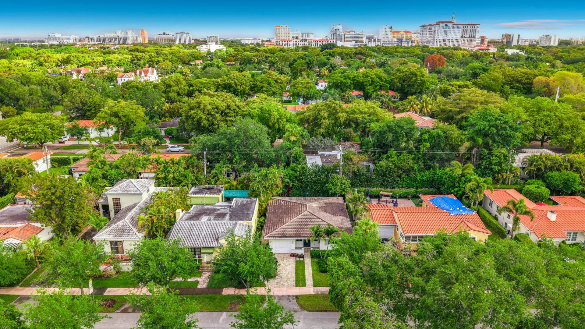 323 Velarde Avenue, Coral Gables, FL 33134 Photo