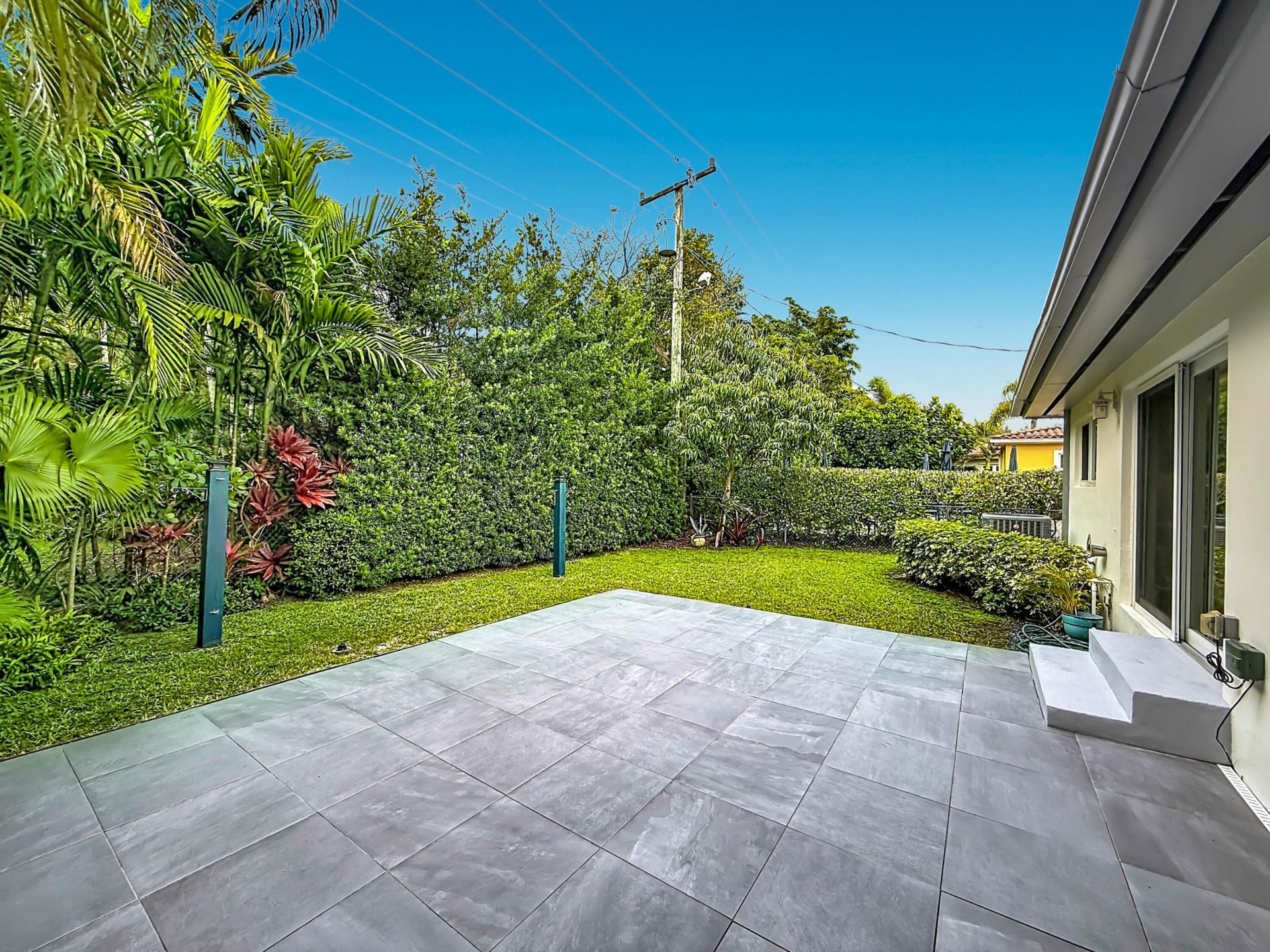 323 Velarde Avenue, Coral Gables, FL 33134 Photo