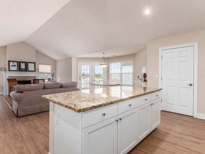 109 Narragansett Drive, Buckeye Lake, OH 43008 Photo 15