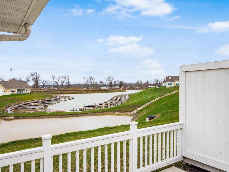 109 Narragansett Drive, Buckeye Lake, OH 43008 Photo 2