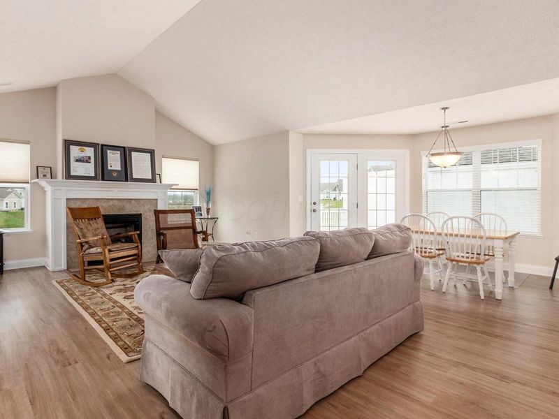 109 Narragansett Drive, Buckeye Lake, OH 43008 Photo 21