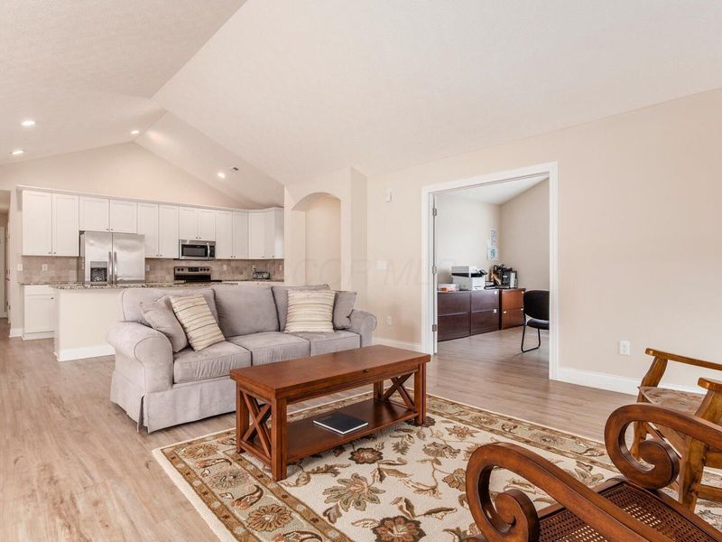 109 Narragansett Drive, Buckeye Lake, OH 43008 Photo 24