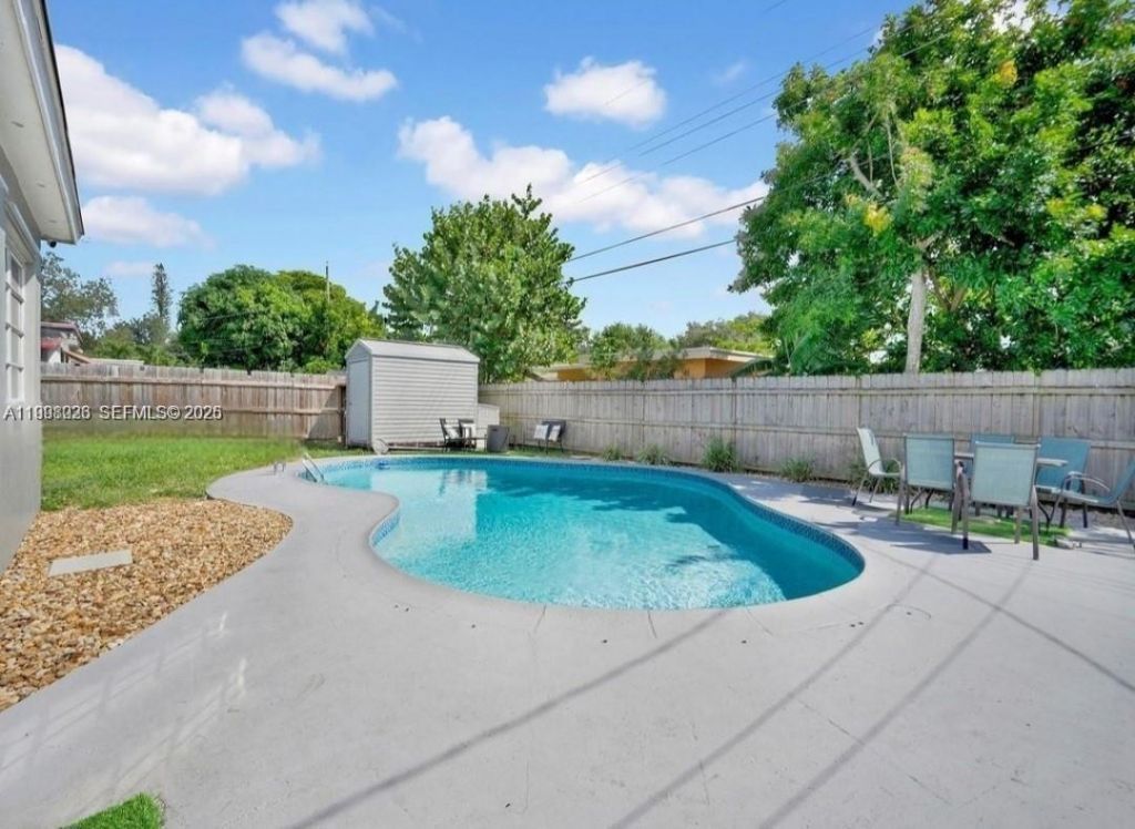 6930 SW 12th St, Pembroke Pines, FL 33023 Photo