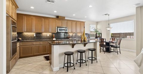 116 Emma Ct, Roseville, CA 95661 Photo