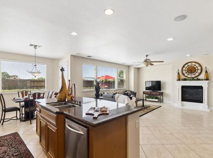 116 Emma Ct, Roseville, CA 95661 Photo