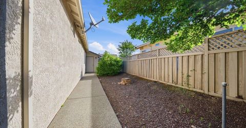 1611 Hackberry Ln, Lincoln, CA 95648 Photo