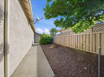 1611 Hackberry Ln, Lincoln, CA 95648 Photo