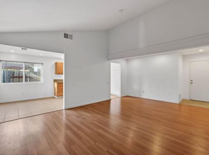 2744 Catania Way, Sacramento, CA 95826 Photo
