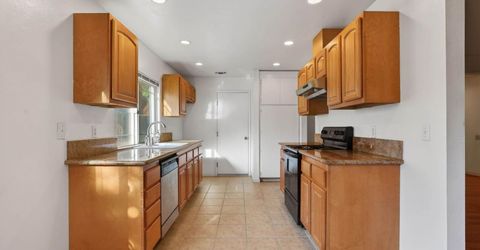 2744 Catania Way, Sacramento, CA 95826 Photo