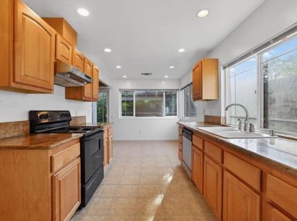 2744 Catania Way, Sacramento, CA 95826 Photo