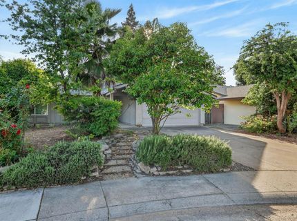 2744 Catania Way, Sacramento, CA 95826 Photo