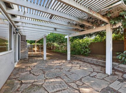 2744 Catania Way, Sacramento, CA 95826 Photo