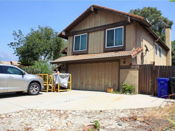 1580 Lakewood, Upland, CA 91786