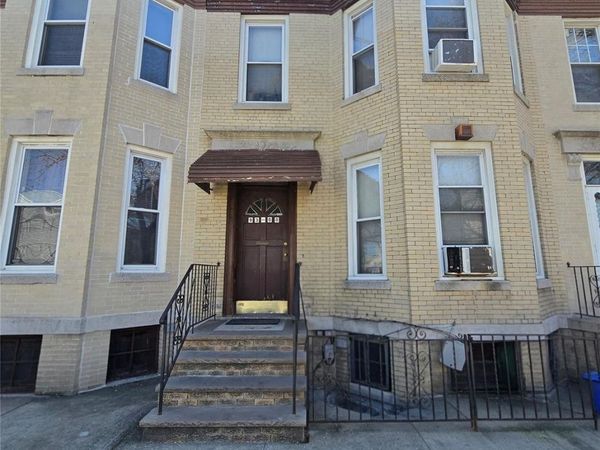 9308 103rd Avenue , Ozone Park, NY 11417