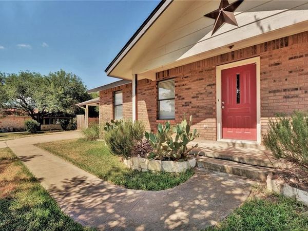 110 Skyview TER, Leander, TX 78641