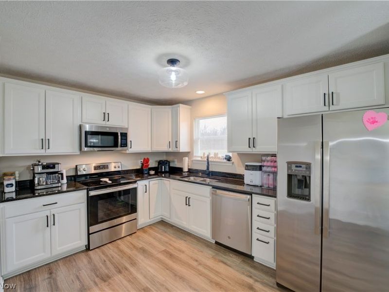 3523 Magnolia Drive, Lorain, OH 44053 Photo 16