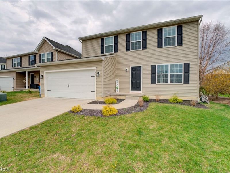 3523 Magnolia Drive, Lorain, OH 44053 Photo 2