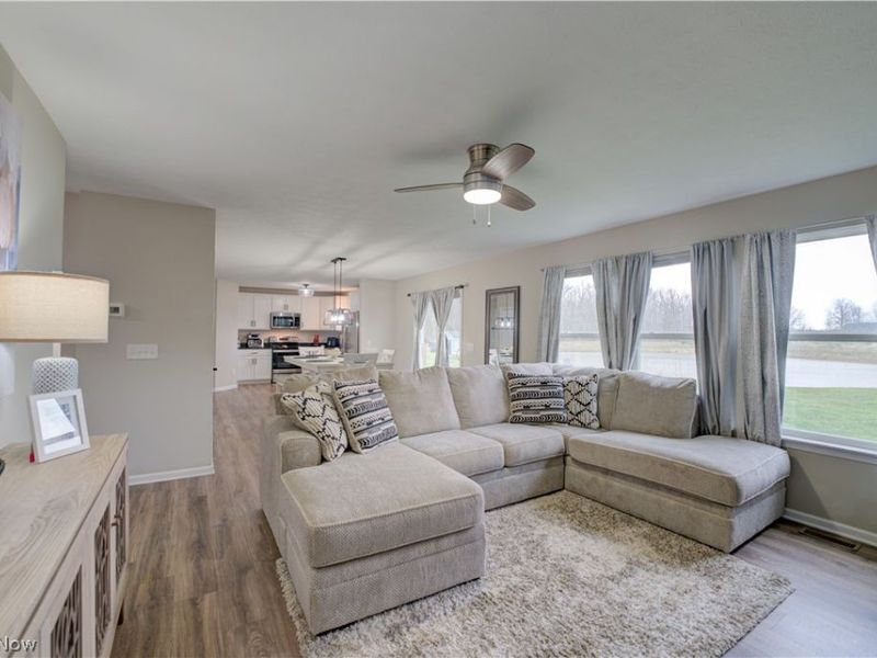 3523 Magnolia Drive, Lorain, OH 44053 Photo 6