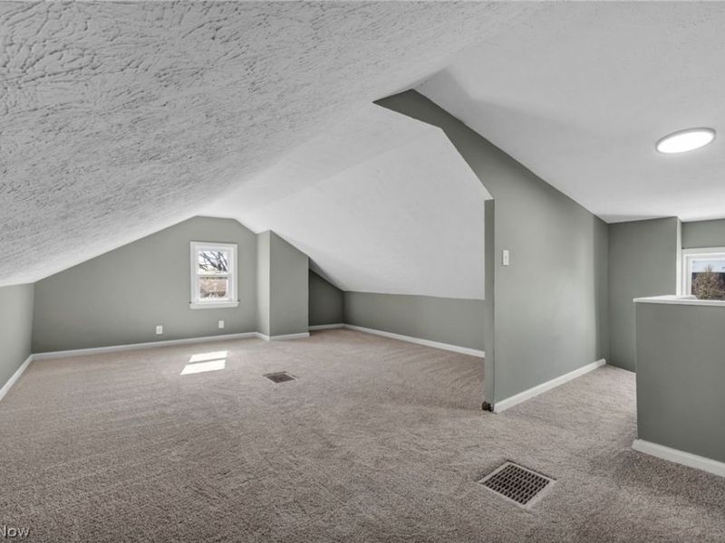 800 Independence Avenue, Akron, OH 44310 Photo 23