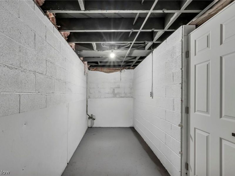 800 Independence Avenue, Akron, OH 44310 Photo 30