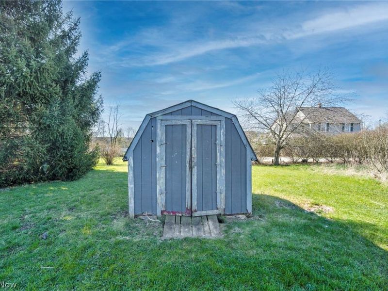 800 Independence Avenue, Akron, OH 44310 Photo 47