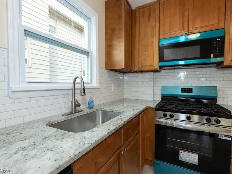 3720 Washington Park, Newburgh Heights, OH 44105 Photo 13