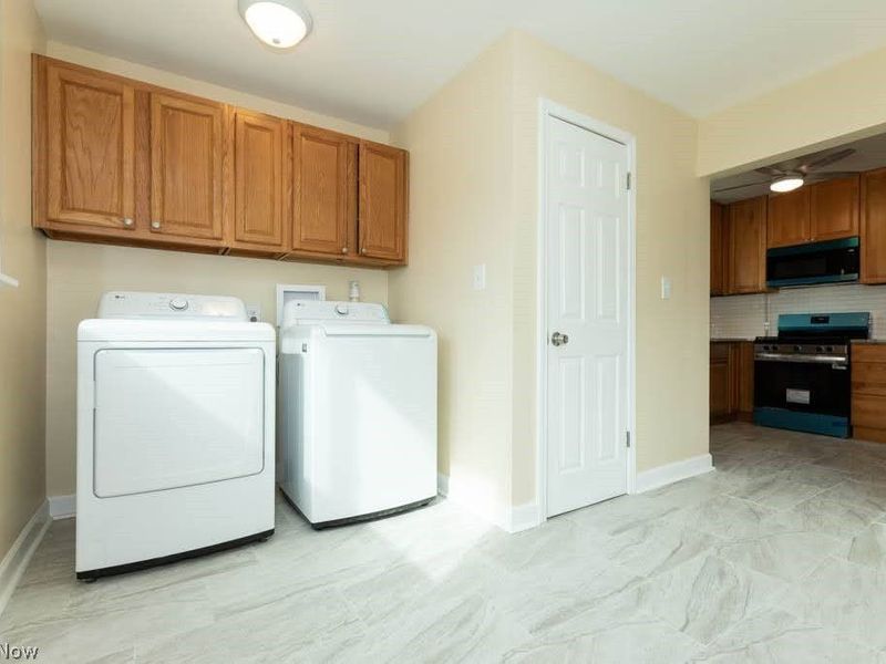 3720 Washington Park, Newburgh Heights, OH 44105 Photo 16