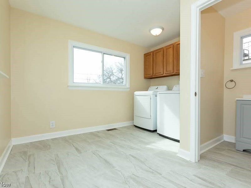 3720 Washington Park, Newburgh Heights, OH 44105 Photo 19