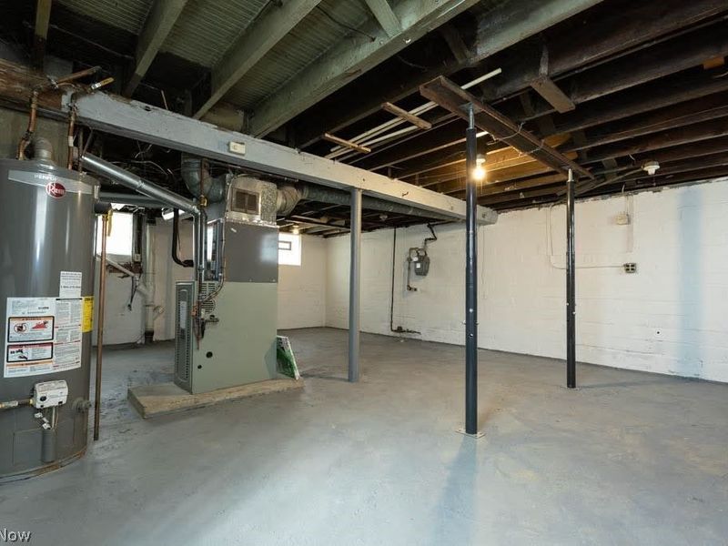 3720 Washington Park, Newburgh Heights, OH 44105 Photo 30