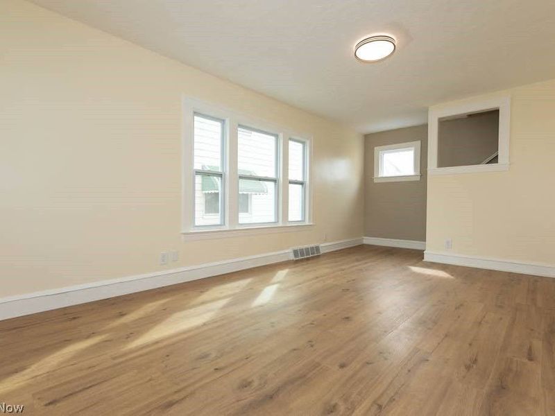 3720 Washington Park, Newburgh Heights, OH 44105 Photo 6