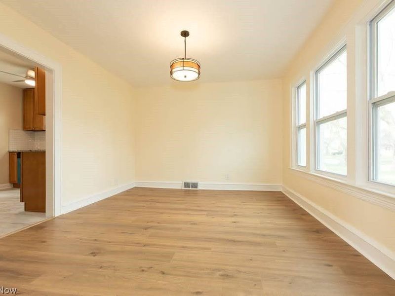 3720 Washington Park, Newburgh Heights, OH 44105 Photo 7