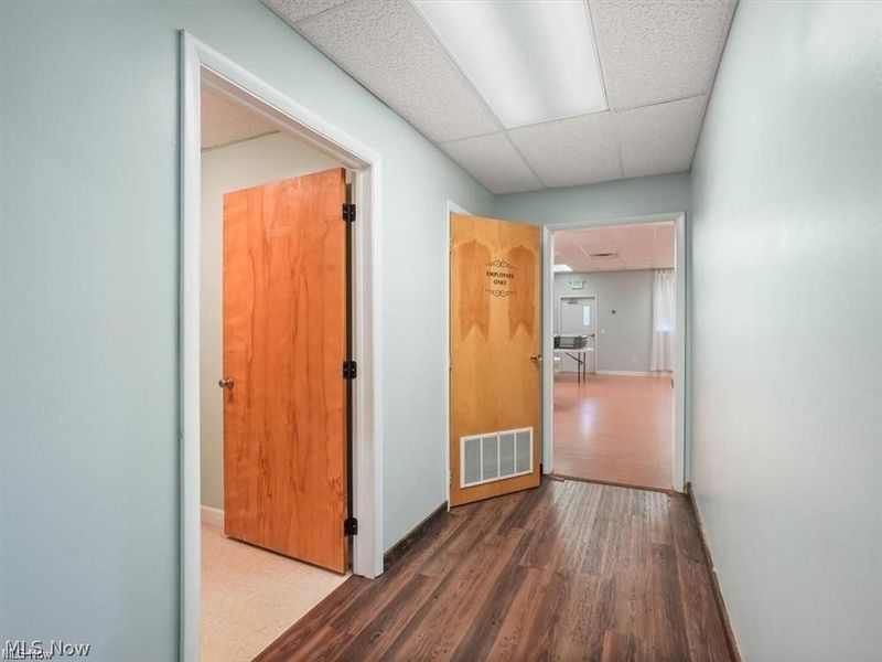 326 W Main Road, Conneaut, OH 44030 Photo 14