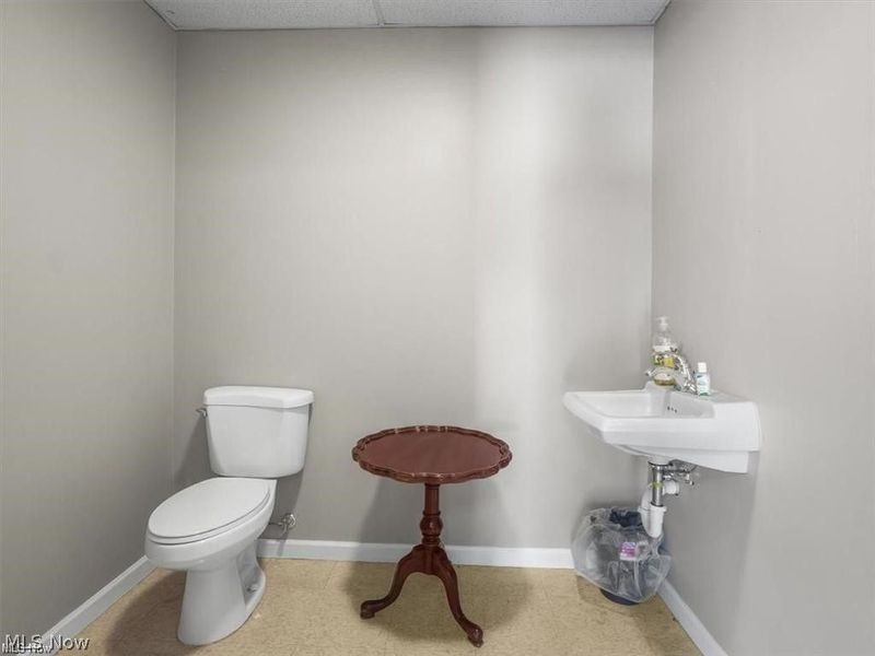 326 W Main Road, Conneaut, OH 44030 Photo 25