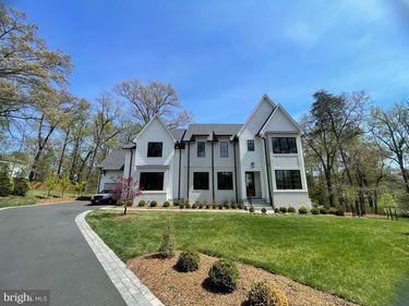 2107 ELLIOTT AVENUE , MCLEAN, VA 22101
