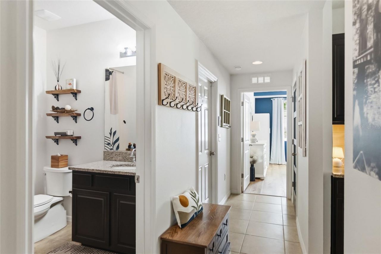 8342 Enclave Way, Unit 102, Sarasota, FL 34243 Photo