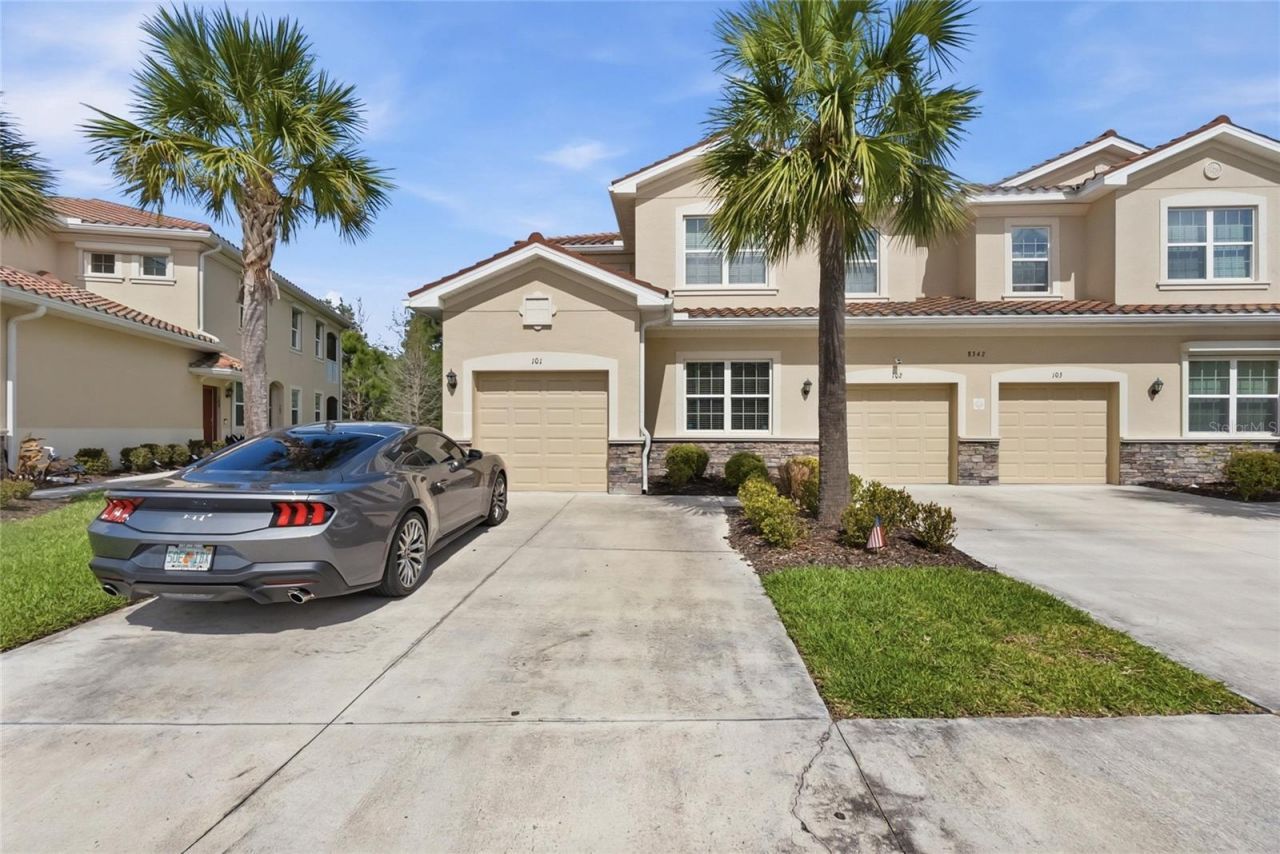 8342 Enclave Way, Unit 102, Sarasota, FL 34243 Photo
