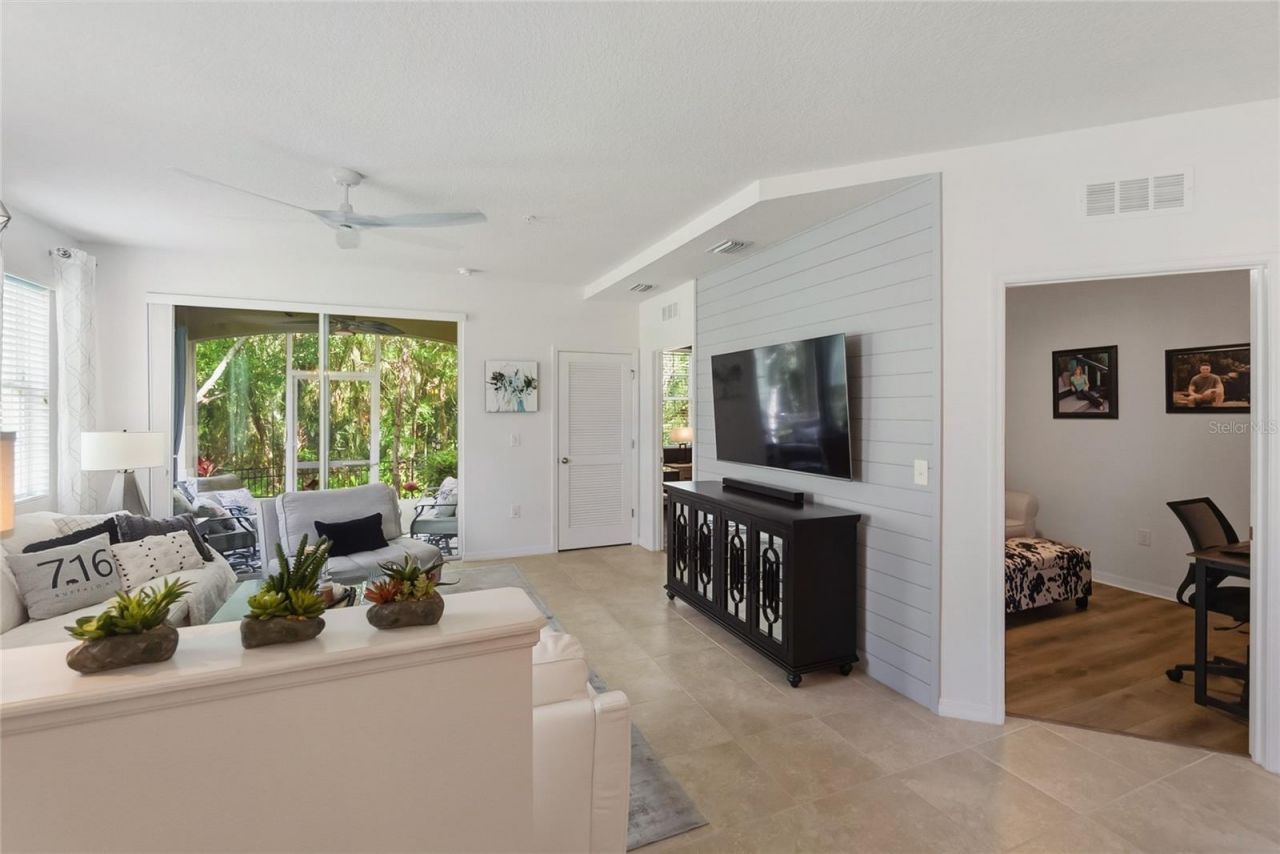 8342 Enclave Way, Unit 102, Sarasota, FL 34243 Photo