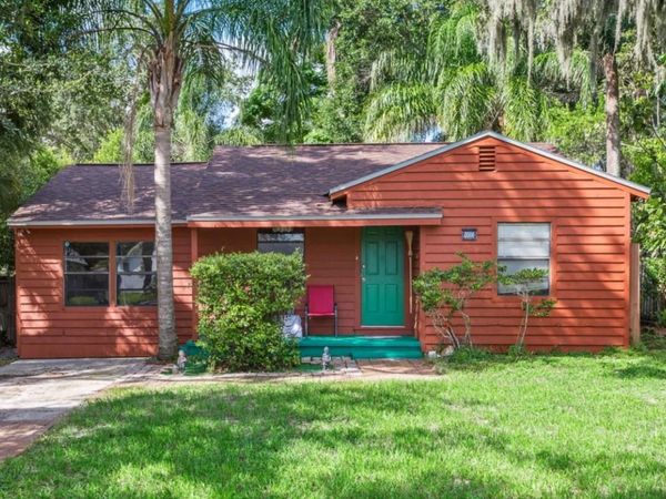 8006 N TEMPLE PLACE , TAMPA, FL 33617