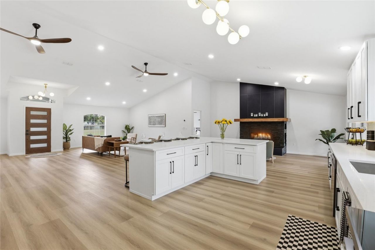 19518 NW 78th Avenue, Alachua, FL 32615 Photo