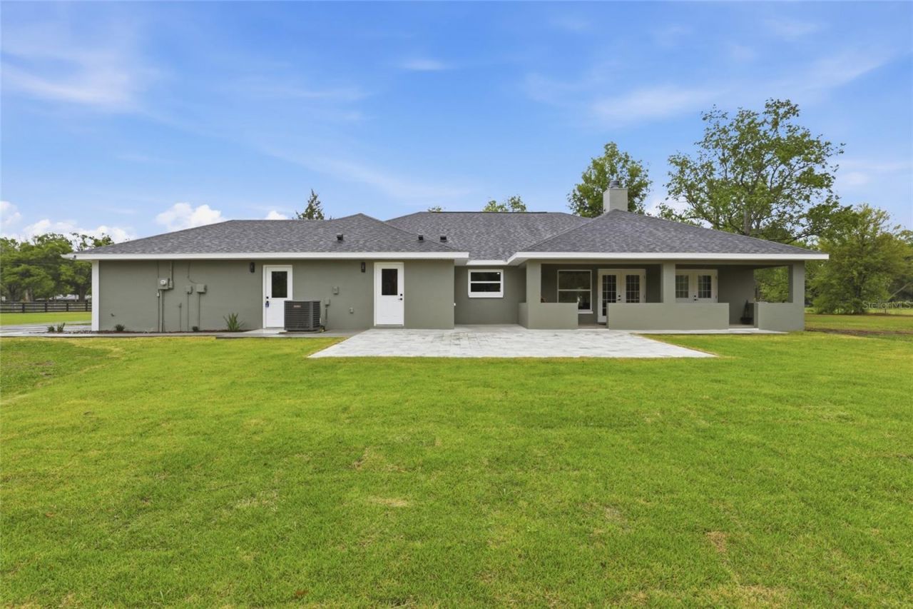 19518 NW 78th Avenue, Alachua, FL 32615 Photo