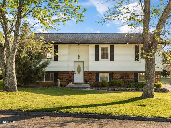 6613 Cadbury Drive, Knoxville, TN 37921