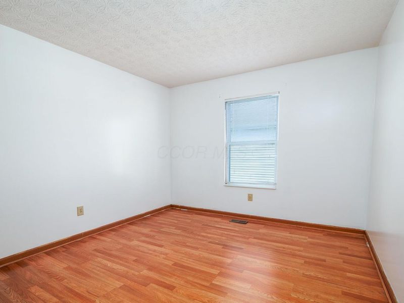 1034 Crossbrook Boulevard, Galloway, OH 43119 Photo 15
