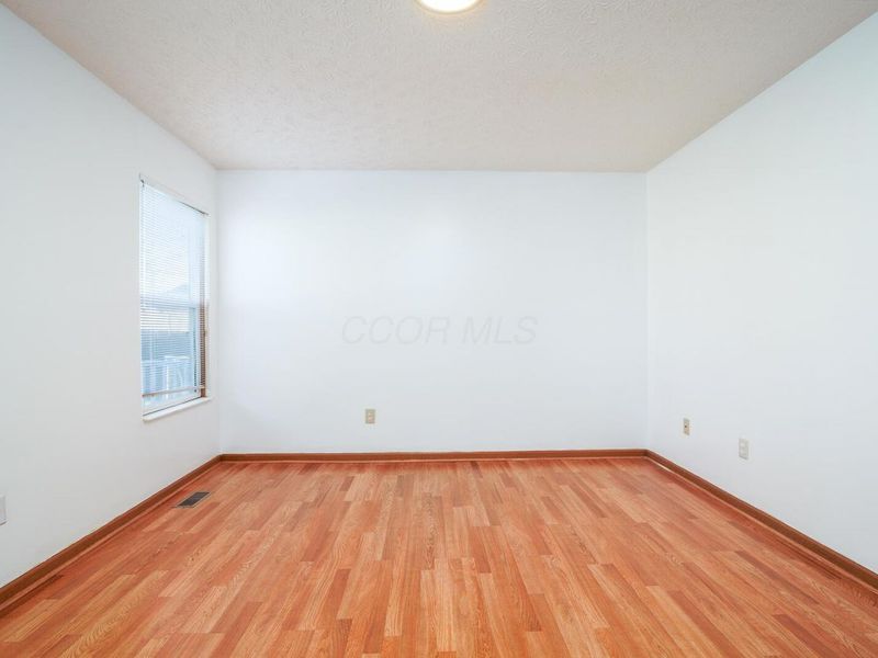 1034 Crossbrook Boulevard, Galloway, OH 43119 Photo 20