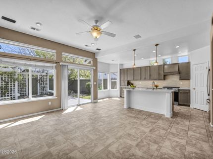 9390 Oakley Court, Reno, NV 89521 Photo